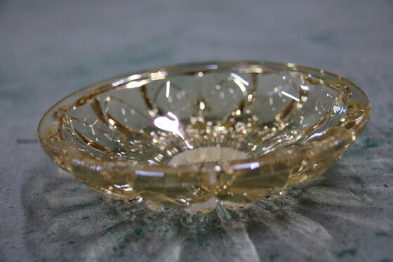 Acrylic Decoration PVD Coating Equipment with Mirror-Like Finish and Full Auto Control for Multi-Substrate Applications