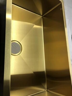High-Gloss PVD Plating Machine with Corrosion-Proof Process for Kitchen and Bathroom Taps in Gold, Silver, and Rose Gold Finishes