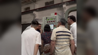 JXS Vacuum Engineer Explains the Operation Process of PVD Coating Machine